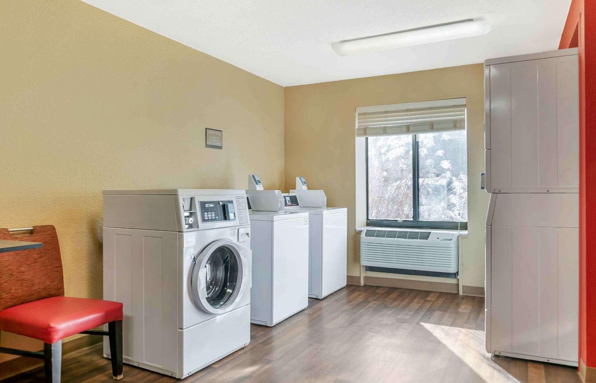Extended Stay America Select Suites - Detroit - Ann Arbor - University South Eksteriør billede